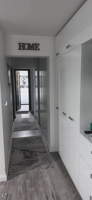 Apartament  de vânzare,zona centrală!