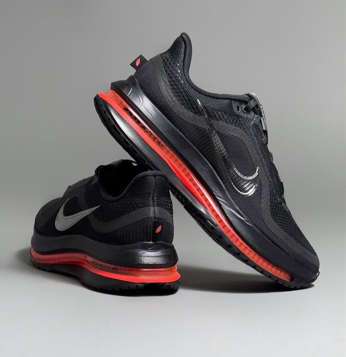 Нови мъжки маратонки Nike Pegasus premium black/ red