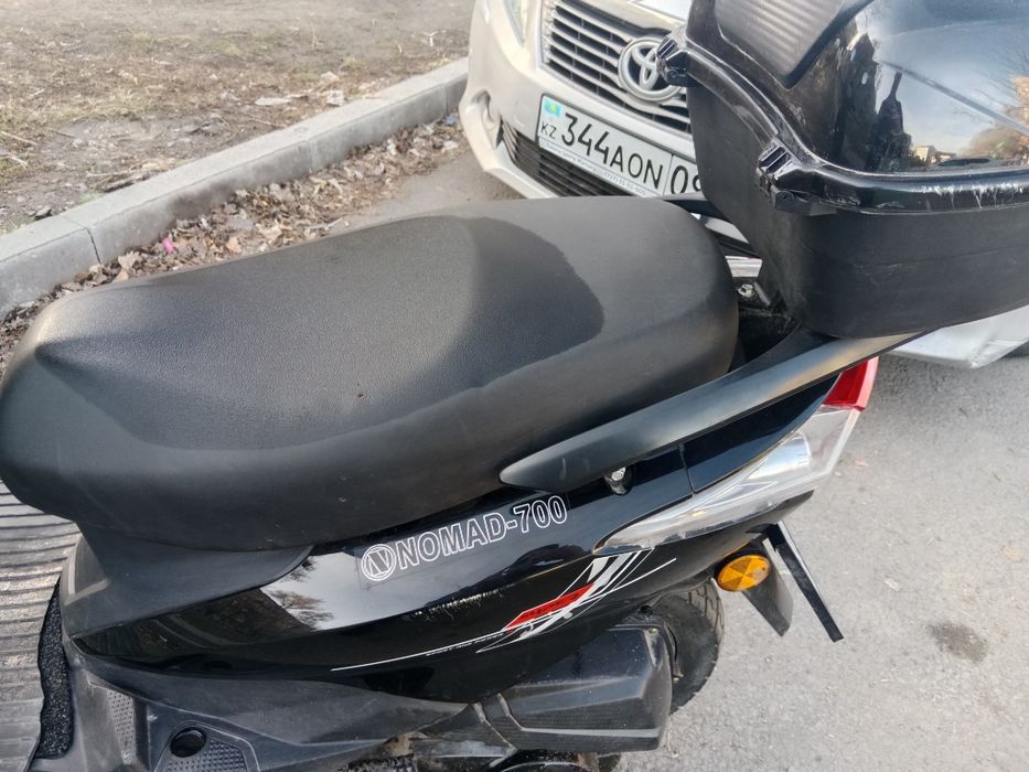 Продаю Nomad 700