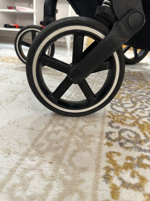 Количка Cybex Balios S Lux 2023 Sky blue с зимен чувал на cybex и чант