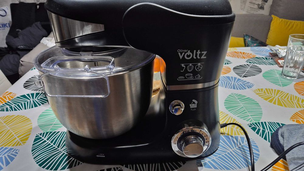 Планетарен миксер Voltz
