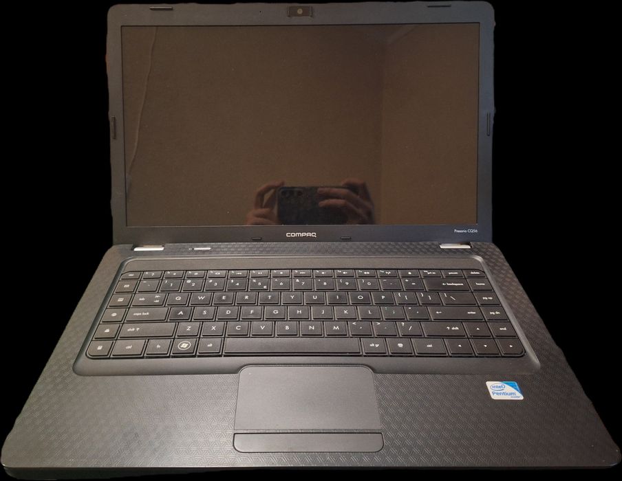 Compaq Presario CQ56 laptop pentru piese - Dezmembrare