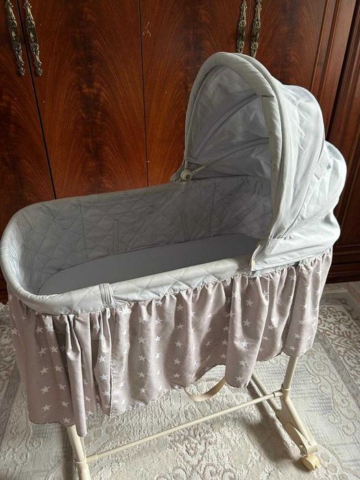 Продам б/у кровать-колыбельку