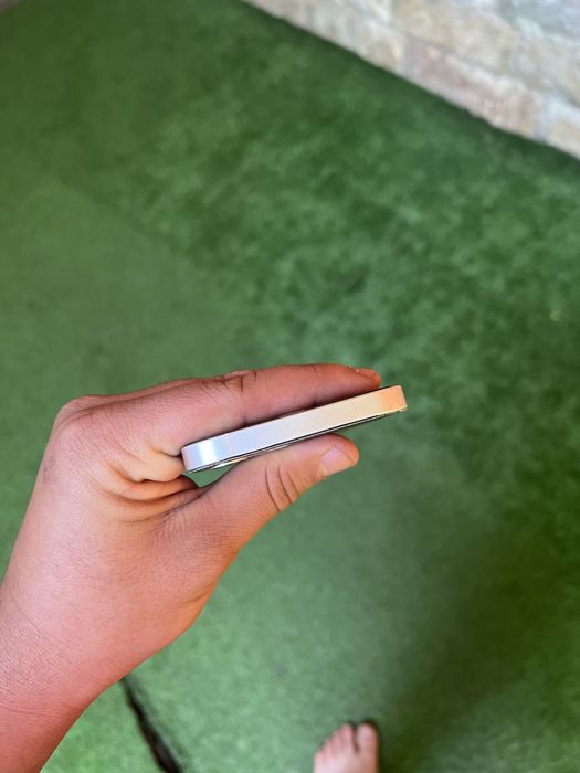 Iphone 12 ochilmagan