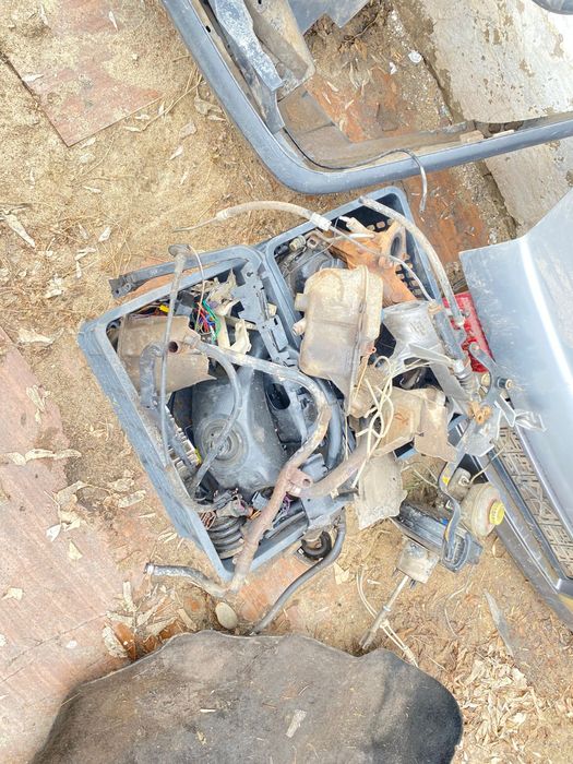 Продам запчасти от ауди 80