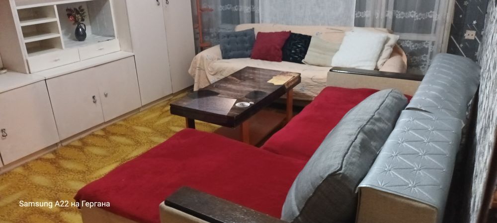 Давам под наем обзаведен двустаен апартамент