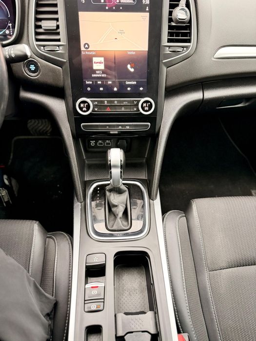 Renault Megane E-Tech Plug-in Hybrid, Automat, Intense