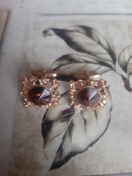 Стари копчета на цена