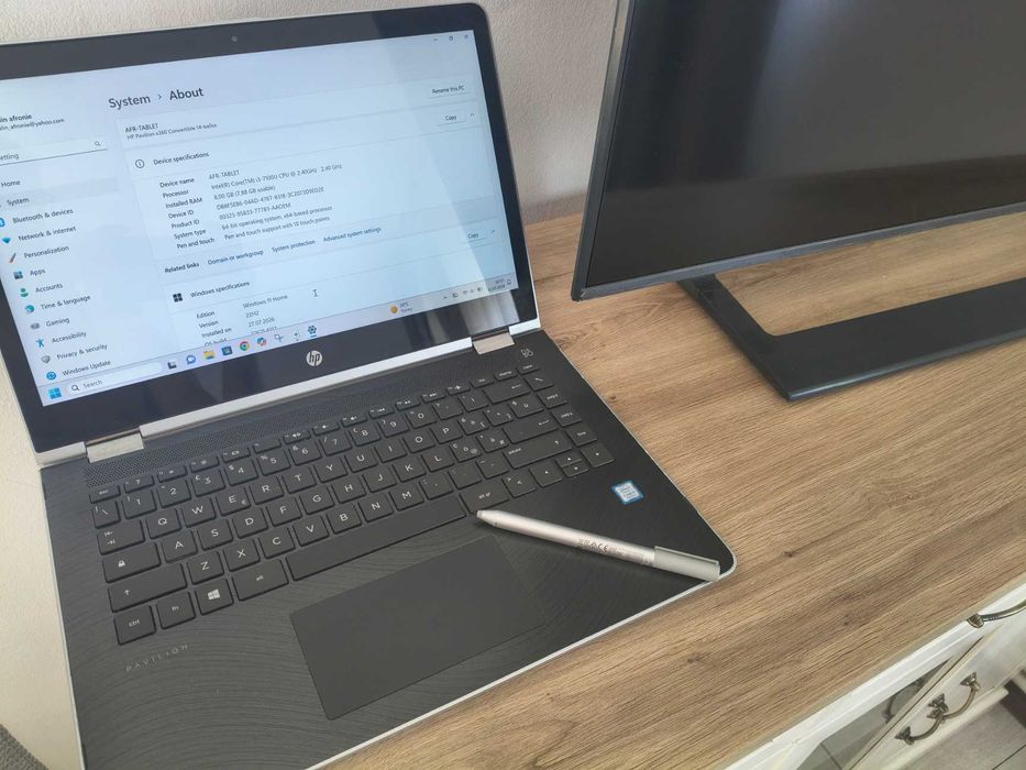 LAPTOP/TABLETA HP X360 touchscreen 14'',I3 7100U,8G DDR4, stylus,Windows 11 activat