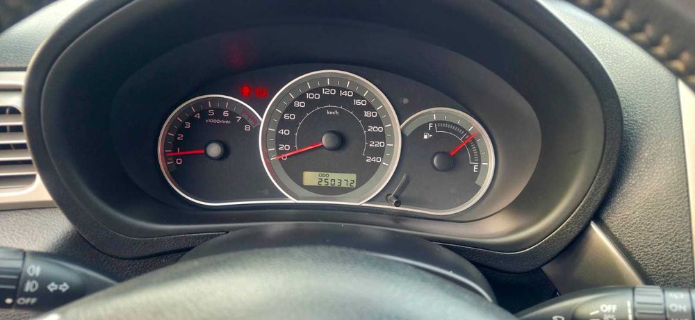 Vând Subaru Impreza