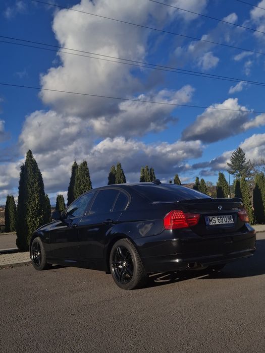 BMW Seria 3   E90