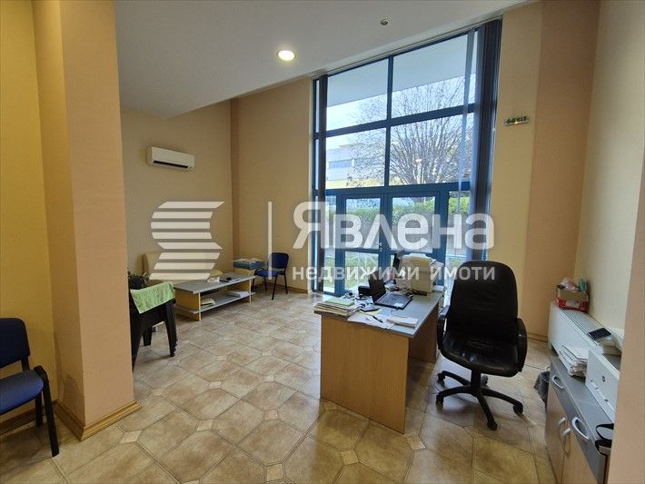 Продава се Промишлена сграда в Габрово, Борово - 2364 кв.м за 974 €/кв.м - Снимка #5