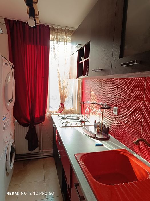 Vând apartament cu o camera