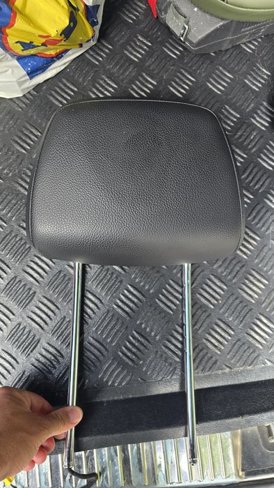 Подглавници W204 Мерцедес/Mercedes