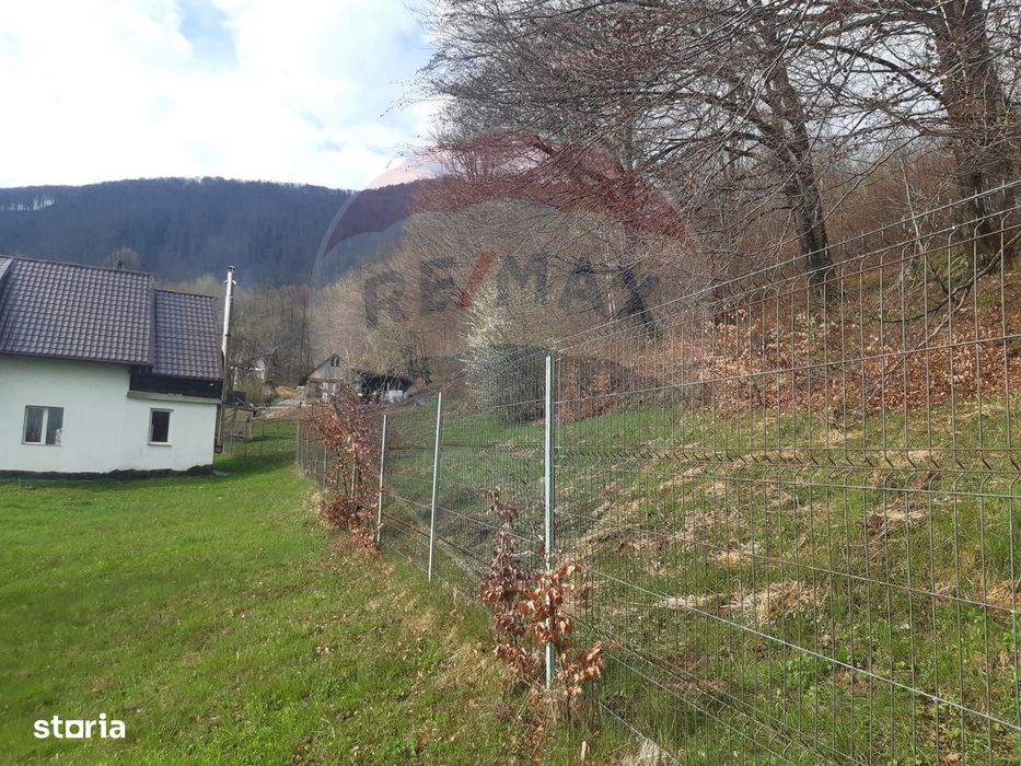 Casă / Vilă cu 7 camere în zona Bran-Tohanita, Brasov