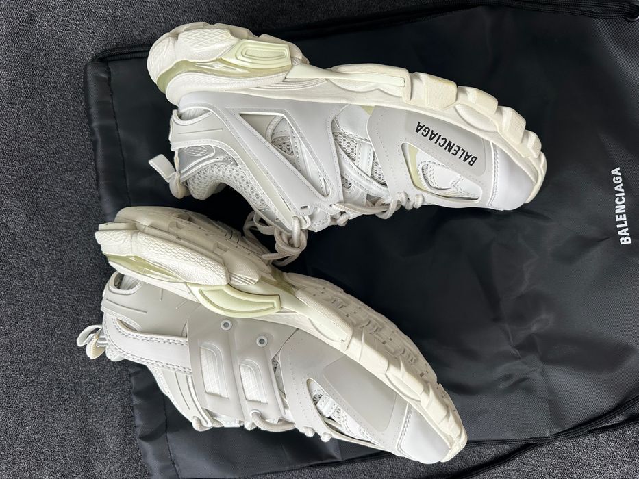 Balenciaga papuci