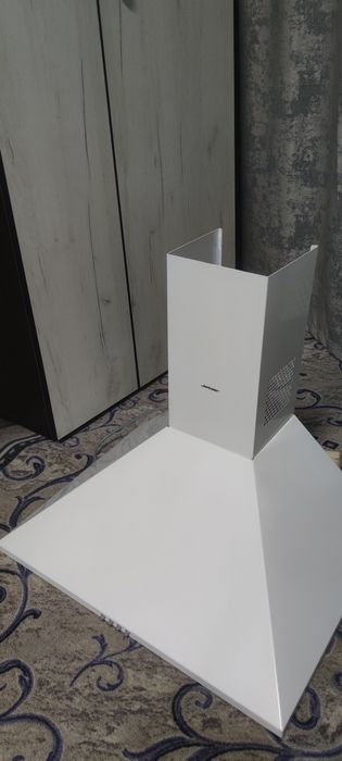 Продам вытяжку Jetair