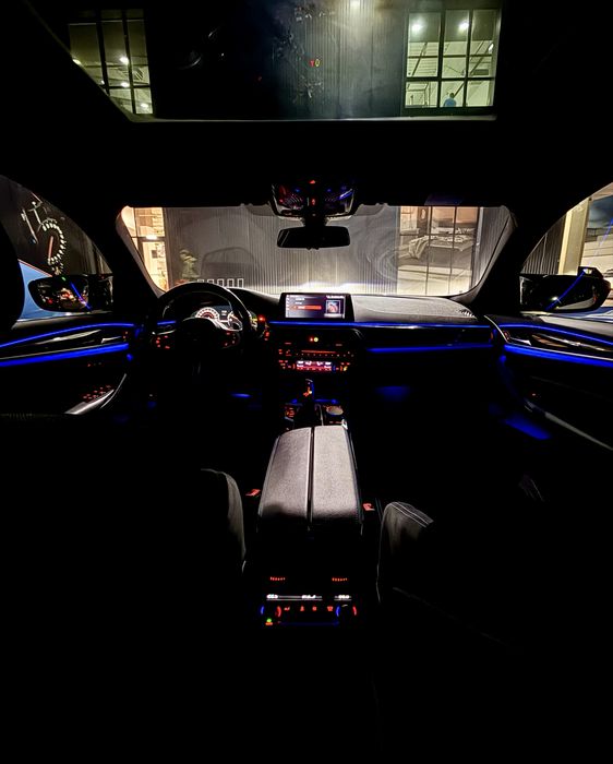 Bmw 550i xdrive 462cai 145000 km istoric service