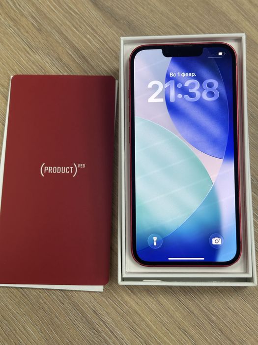 iPhone 14 128GB Red Product
