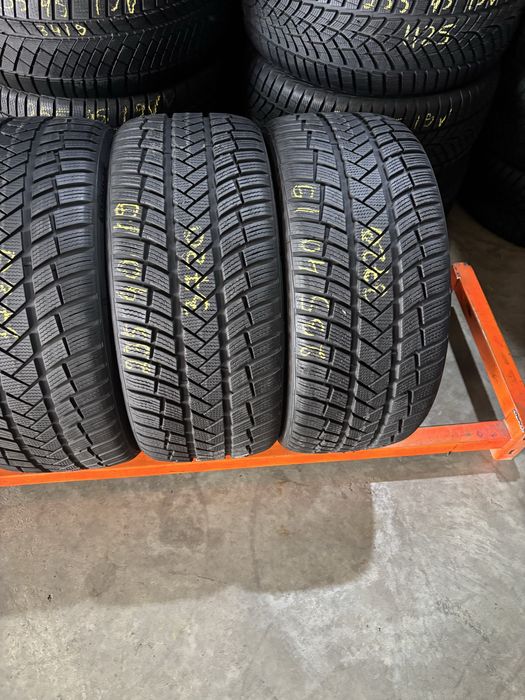 Anvelope Iarna 235/40/19 Vredestein WinTrac Pro 235 40 19 R19