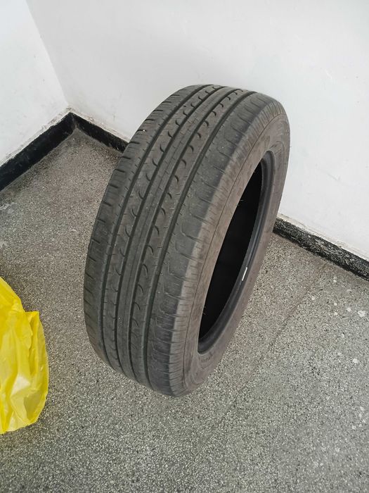 Летни гуми за джип/ SUV Goodyear 215/60 R17 - 4 бр.