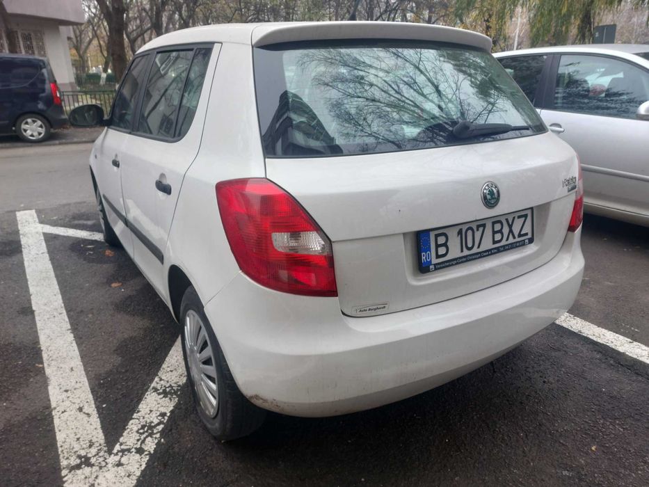 Skoda Fabia 2010 benzina