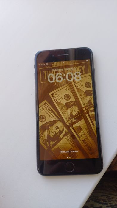 Обменяю iphone 8 plus