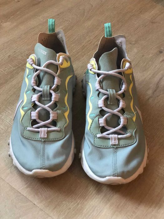 Pantofi NIKE dama- React Element