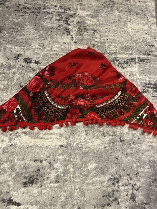 Costum popular fetita