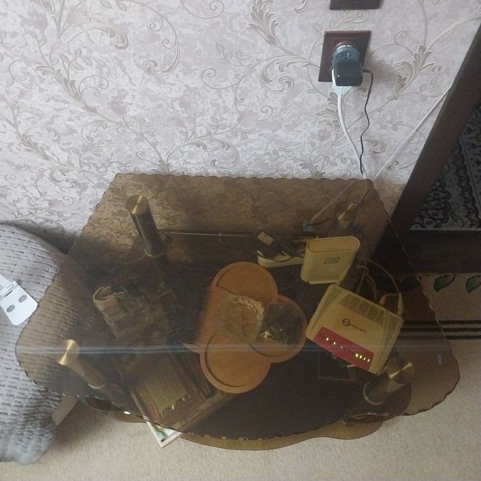 Столик журнальный