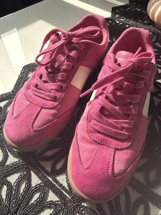 Маратонки тип Самба на Зара