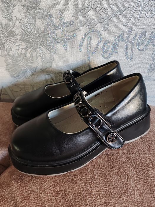 Туфли на девочку