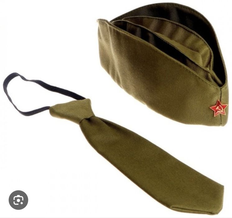 На прокат военные пилотки и галстуки