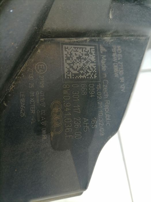 Far dreapta Matrix Audi A4 B9  8W0941036E