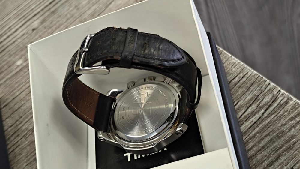Часовник Timex Expedition Rugged хронограф