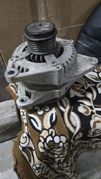 Продам генератор контрактный на 2ar fe