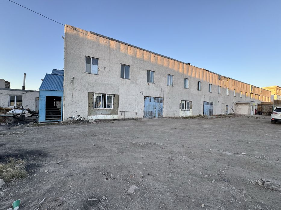 Продам здание общежития на разбор