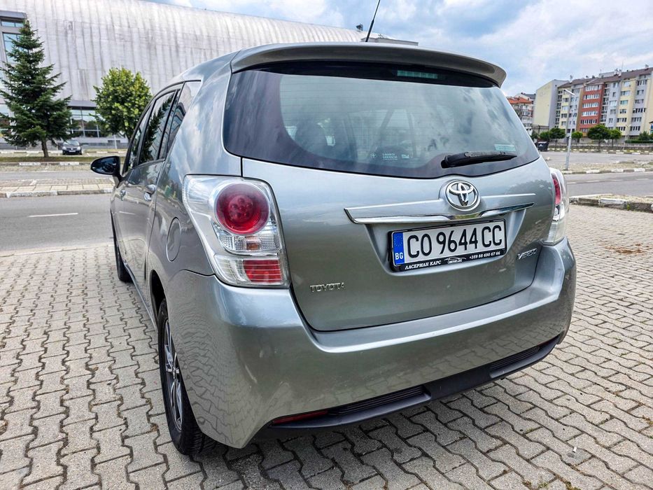 Toyota Verso 2.0 D-4D, 7 места, NAVI, KАМЕРА, ОБСЛУЖЕНА