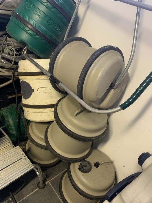 Decantoare apa potabila si reziduala rulota