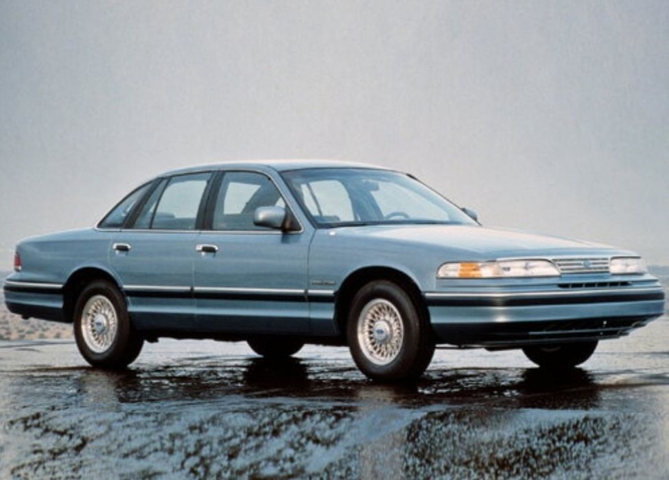 Линкольн Таун Кар 1992