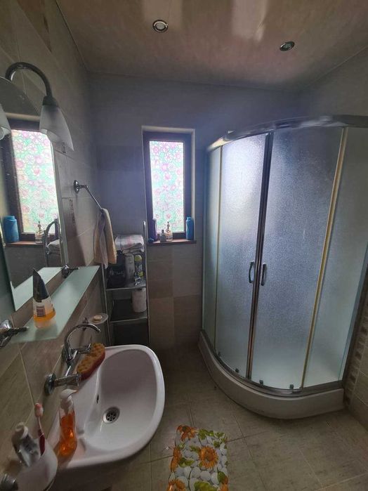 Двуетажна къща в кв.Кенана,град Хасково