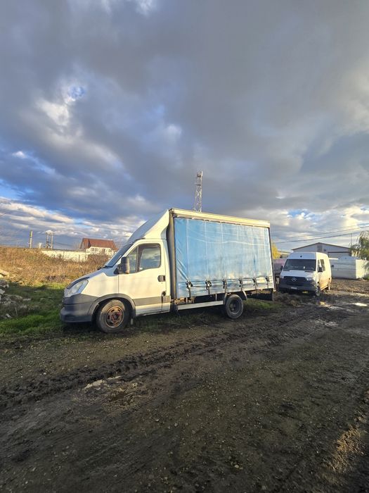 Motor iveco  motor Sprinter prelata pe role punte iveco cutie iveco da