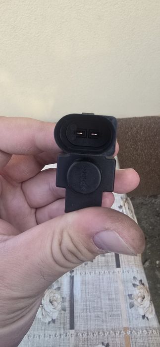 Pierburg  Превключващ клапан