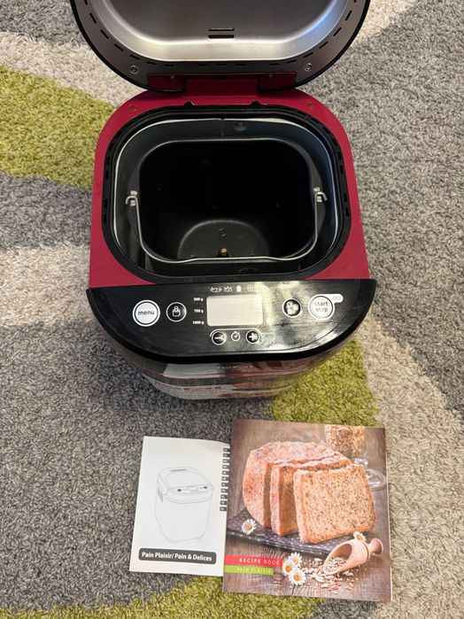 Mașină de făcut pâine Tefal Pain Plaisir – aproape nouă