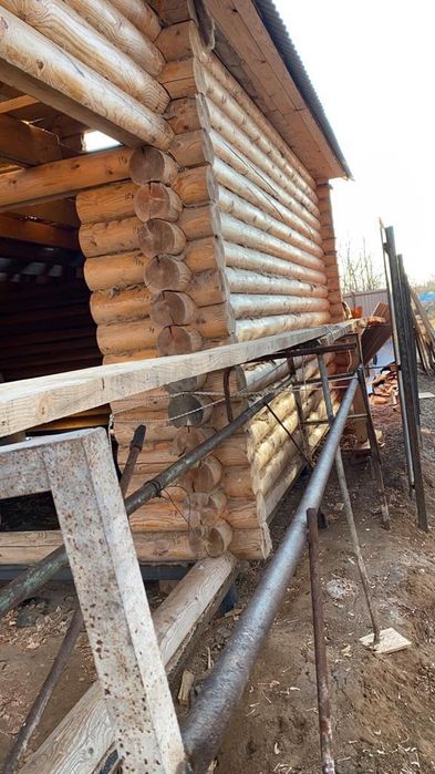 Дом из сруба на сваях 90 кв