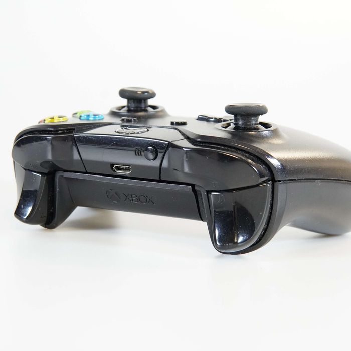 Consola Microsoft Xbox One 500GB + Controller