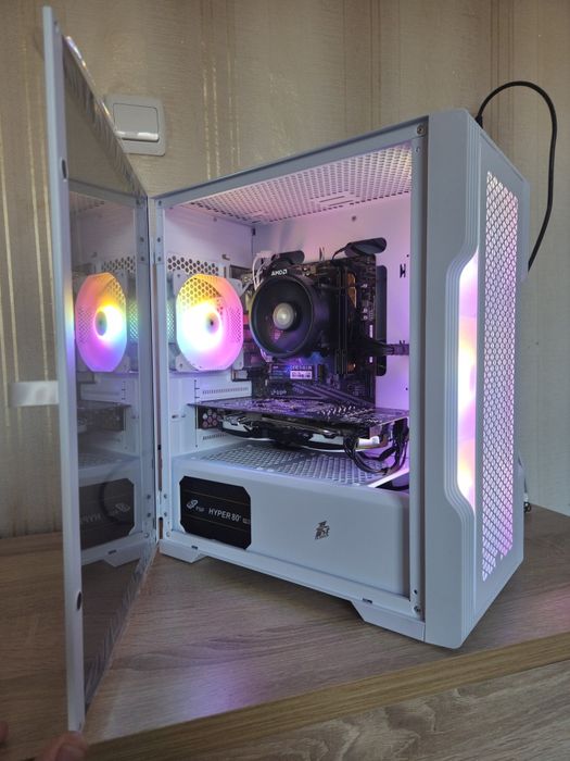 Геймърски компютър Ryzen 5 5500 / RX 580 8GB / 16GB RAM / 512GB NVMe