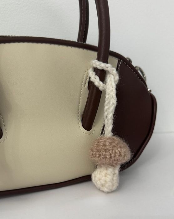 Брелок на сумку в виде гриба