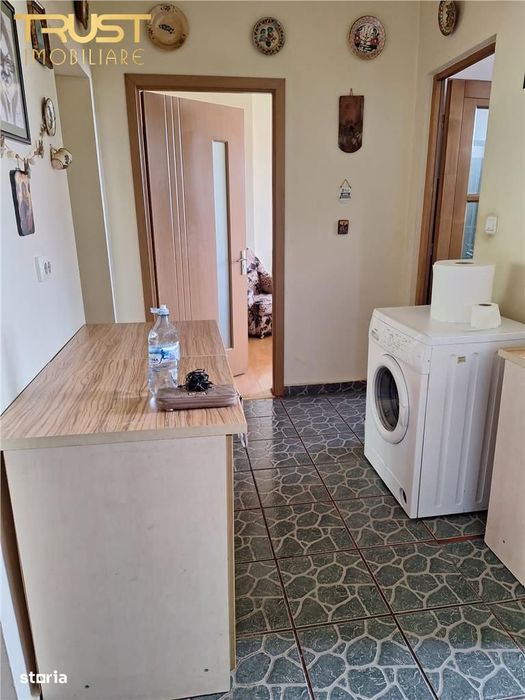 Ap 4 camere, Calea Moldovei, zona Han