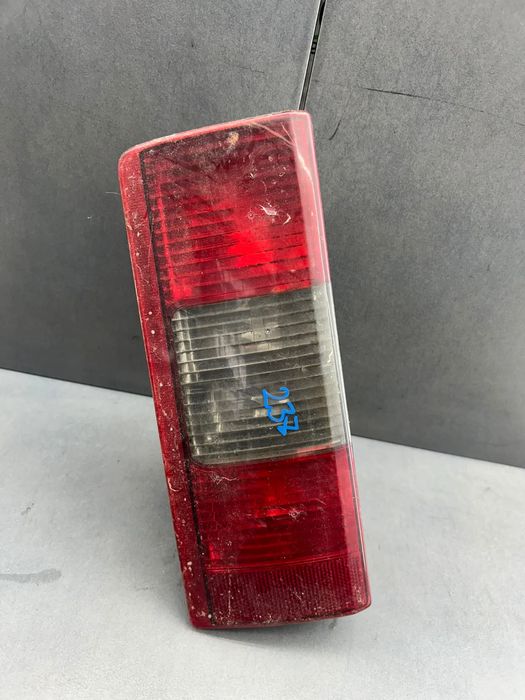 Lampa / Tripla stop dreapta pe aripa Opel Combo 2006